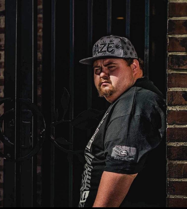 Levi Lee
